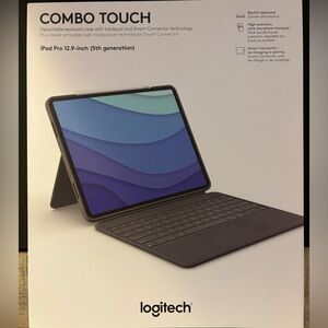 Logitech Combo Touch iPad Pro 12.9-inch